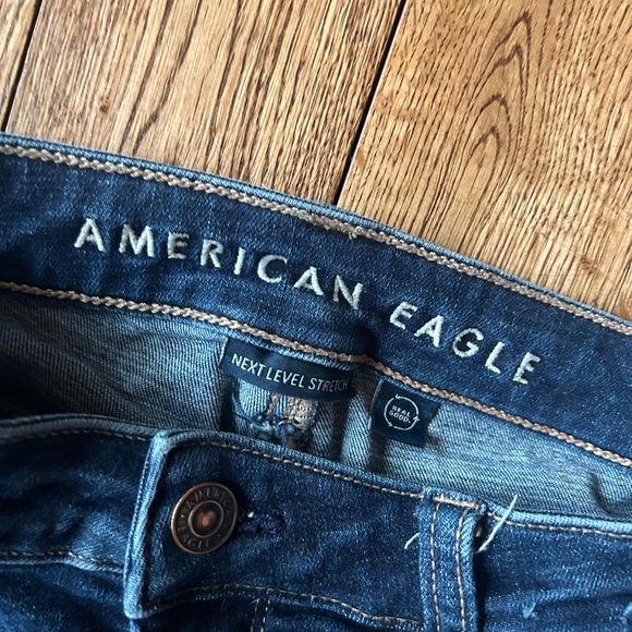 American Eagle High-Rise Stretch Jeans Size 8 Dark Wash A&E Next Level Stretch - Picture 6 of 11